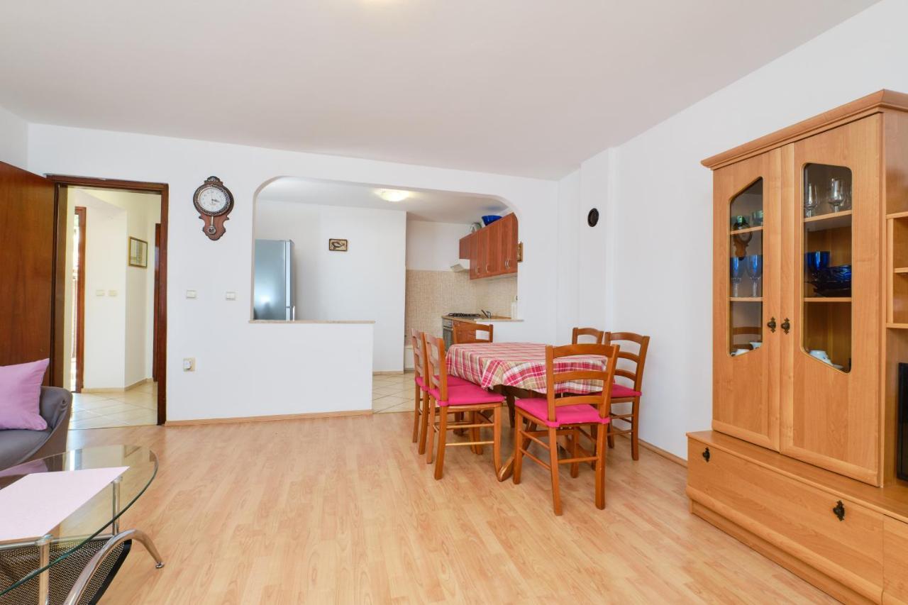 Apartments With A Parking Space Cunski, Losinj - 7867 Екстериор снимка