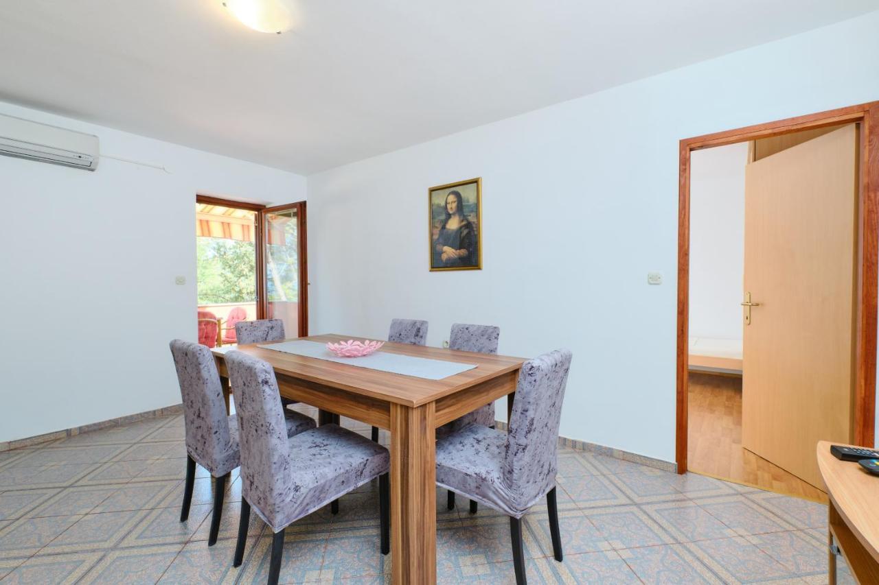 Apartments With A Parking Space Cunski, Losinj - 7867 Екстериор снимка